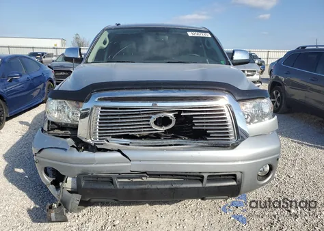 2010 Toyota Tundra Crewmax Limited z USA, uszkodzony, nr VIN 5TFHW5F19AX146730